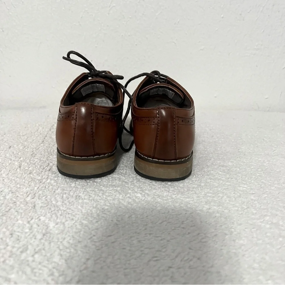 Stacy Adams Dickinson Kids Boys Size 11 M Oxford Cap Toe Cognac Dress Shoes EUC